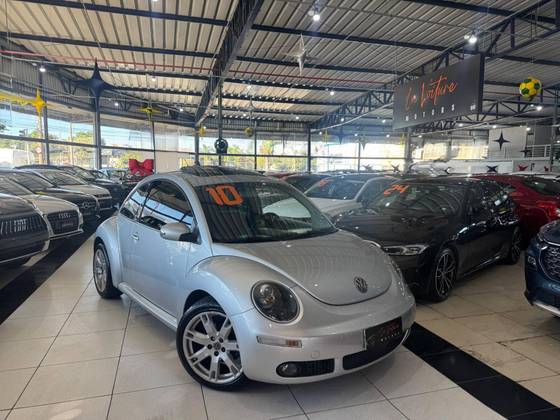 VOLKSWAGEN NEW BEETLE 2.0 MI 8V GASOLINA 2P AUTOMÁTICO